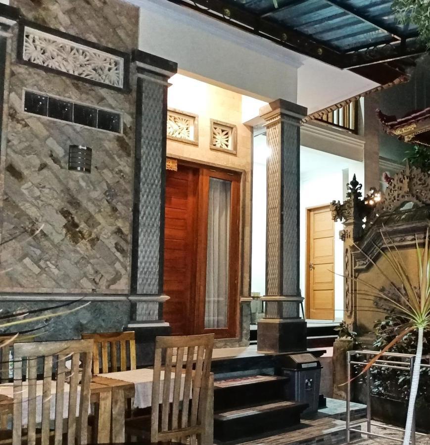 Green Palace Homestay Batununggul Esterno foto