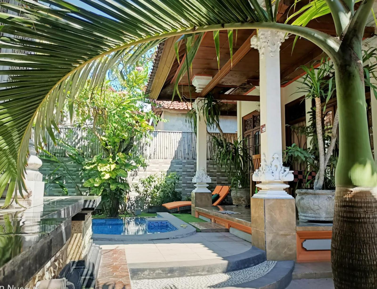 Green Palace Homestay Batununggul Esterno foto